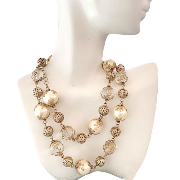 Elaborate large pearl and faceted crystal filagree 28” Long necklace - Picture 1 of 9